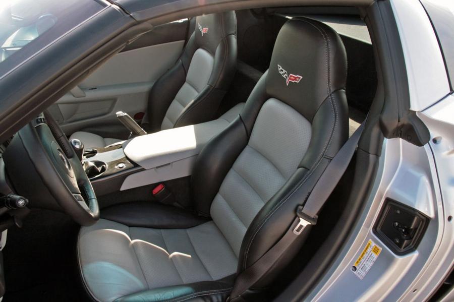  Chevrolet Corvette Grand Sport 2010 года  (фото 45 из 64)